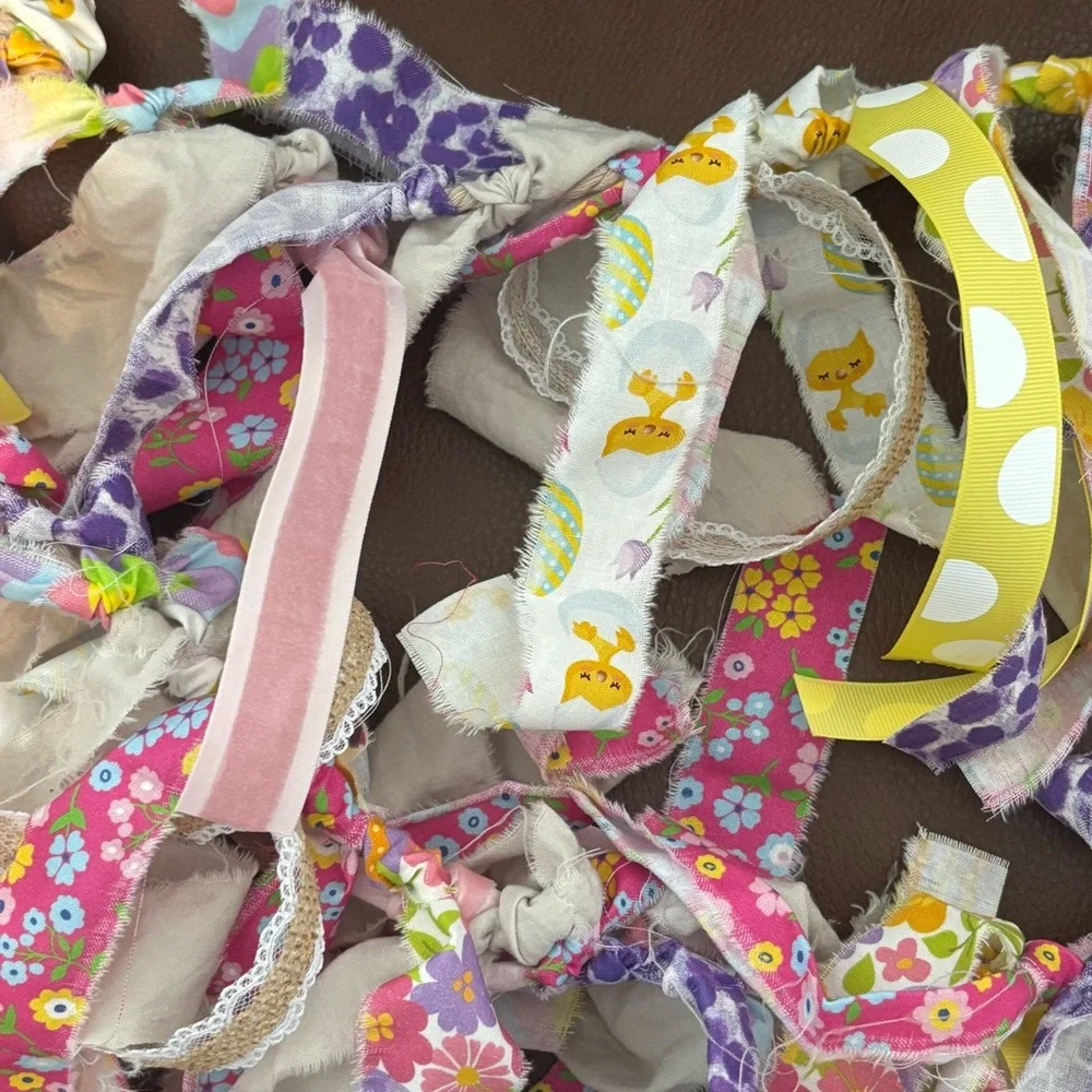 NWT Charming Easter Fabric Garland - Picture 4 of 5